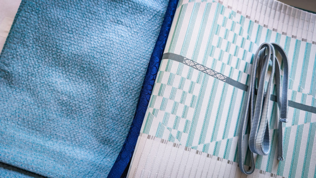 Blue kimono and white/turquoise obi
